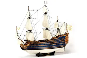 Artesania Latina 1/72 LE Soleil Royal Louis XIV's Flagship with Figurines Scaled Wooden Model Kit image 133768