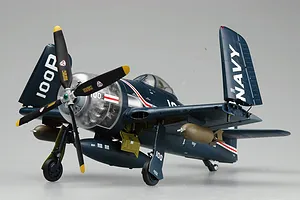 Trumpeter 1/32 F8F-1 Bearcat Fighter Scaled Plastic Model Kit image 133804