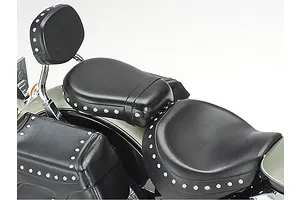 Tamiya 1/12 Yamaha XV1600 Road Star Customer Motorcycle Scaled Plastic Model Kit image 133957