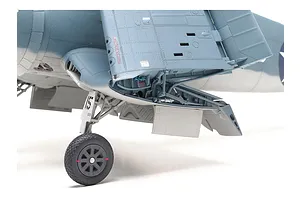 Tamiya 1/32 Vought F4U-1 Corsair Birdcage Fighter Scaled Plastic Model Kit image 134057