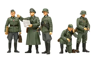 Tamiya 1/35 German Field Commander Set Scaled Plastic Model Kit image 134069