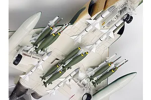 Tamiya 1/32 McDonnell Douglas F-4C/D Phantom II Jet Scaled Plastic Model Kit image 134232
