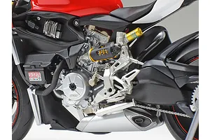 Tamiya 1/12 Ducati 1199 Panigale S Tricolore Motorcycle Scaled Plastic Model Kit image 134568