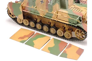 Tamiya 1/35 German Sturmpanzer IV Brummbar (Sd.Kfz.166) Spate Produktion Scaled Plastic Model Kit image 134803