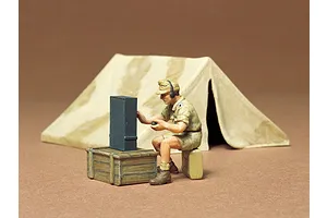Tamiya 1/35 Military Tent Set Scaled Plastic Model Kit image 134815