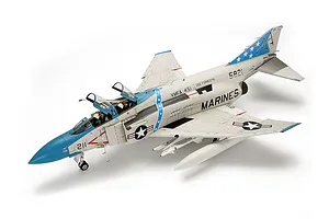 Tamiya 1/32 McDonnell Douglas F-4J Phantom II Jet Scaled Plastic Model Kit image 134842