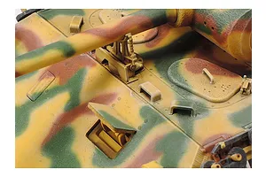 Tamiya 1/35 German Panther Ausf.D (Sd.Kfz.171) Tank Scaled Plastic Model Kit image 134923