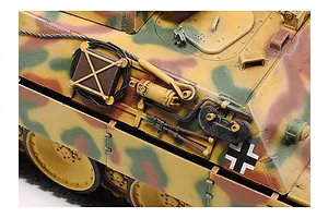 Tamiya 1/35 German Panther Ausf.D (Sd.Kfz.171) Tank Scaled Plastic Model Kit image 134924