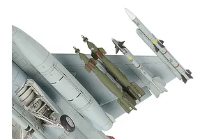 Tamiya 1/48 Lockheed Martin Block 25/32 F-16 C Fighting Falcon Ang Jet Scaled Plastic Model Kit image 135266