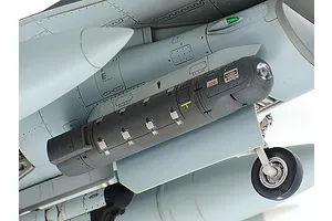 Tamiya 1/48 Lockheed Martin Block 25/32 F-16 C Fighting Falcon Ang Jet Scaled Plastic Model Kit image 135267