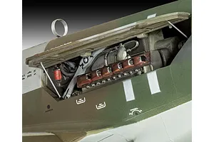 Revell 1/48 Dornier DO 335 PFEIL Fighter Scaled Plastic Model Set image 135557