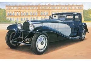 Italeri 1/24 Bugatti Type 41 "Coupe Napoleon" Car Scaled Plastic Model Kit