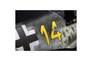 Airfix 1/24 Messerschmitt Bf109G-5/G-6 Fighter Scaled Plastic Model Kit image 138165