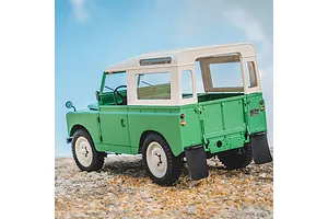 FMS Land Rover Series II RC Rock Crawler Electric 4WD 1/12 Scale RTR - Green image 142022