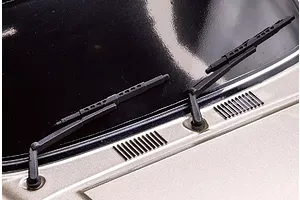 Kyosho KC10 Toyota Land Cruiser 60 Series RC Rock Crawler 4WD Electric 1/10 Scale RTR image 142577