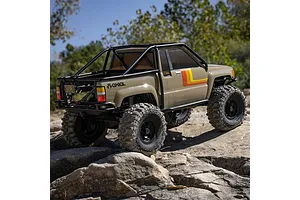Axial SCX10 III 1987 Toyota SR5 RC Rock Crawler Electric 4WD 1/10 Scale RTR - Brown image 144057