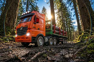 HuiNa 1313 RC Logging Truck Electric 2WD 1/18 Scale RTR - Orange/Green image 144649