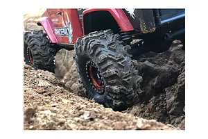 Boom Racing 1.9" AGGRESSOR GEKKO Red Rock Crawler Tyres with Rock Monster Green Foam Inserts 2Pcs image 147019