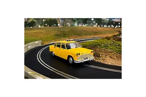Scalextric 1/32 James Bond Checker Taxi Cab Live and Let Die Slot Car image 147254