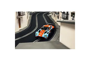 Scalextric 1/32 2025 Aston Martin GT3 Vantage Bathurst Slot Car - Gulf Edition image 147298