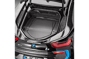 Revell 1/24 BMW i8 Scaled Plastic Model Starter Kit image 150438