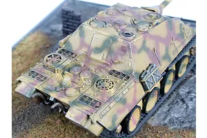 Revell 1/76 Sd.Kfz.173 Jagdpanther Scaled Plastic Model Starter Kit image 4