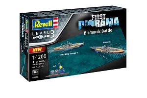 Revell 1/1200 scale First Diorama Bismarck Battle model kit box showing HMS King George V and Bismarck ships on water.