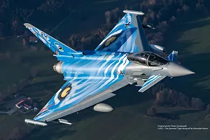 Revell 1/72 Eurofighter Typhoon &amp;quot;Bavarian Tiger 2021&amp;quot; Scaled Plastic Model Starter Kit image 2