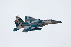 Revell 1/72 Boeing F-15C Eagle Fighter Scaled Plastic Model Kit image 3