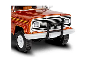 Revell 1/24 Jeep J-10 Pickup with Camper Scaled Plastic Model Kit image 8