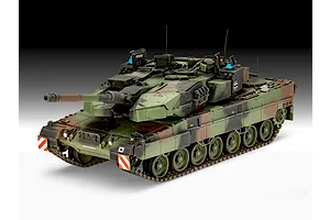 Revell 1/35 Leopard 2A7A1 Tank Scaled Plastic Model Starter Kit image 9