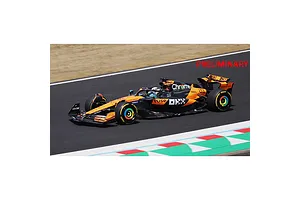 Revell 1/20 McLaren MCL39 with Norris/Piastri Decals Scaled Plastic Model Kit image 2