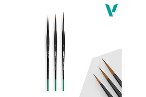 Vallejo Detail Design Brush Set of 3 synthetic modelling paint brushes shown straight on and angled close-up.
