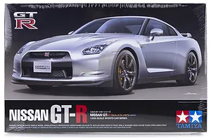 Tamiya 1/24 Nissan R35 GT-R Scaled Plastic Model Kit image 16443