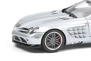 Tamiya 1/24 Mercedes-Benz SLR McLaren 722 Edition Scaled Plastic Model Kit image 16467