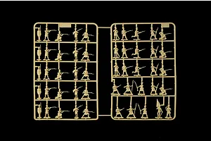 Tan plastic model kit sprue containing unbuilt Highlander infantry soldier figures against a black background.