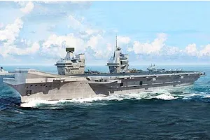 Trumpeter 1/700 H.M.S. Queen Elizabeth Aircraft Carrier Scaled Plastic Model Kit [06751]
