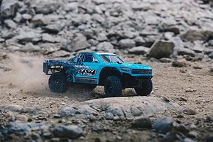 ARRMA Senton 4x4 MEGA RC Short Course Truck Electric 4WD 1/10 Scale RTR - Blue image 22060