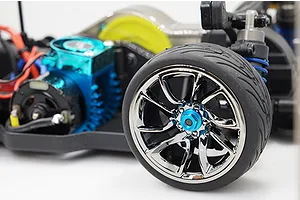 Yeah Racing 1.9" (+3mm Off-Set) Spec T On Road Tyres on Silver MS Rims - Wheels 4Pcs image 24318