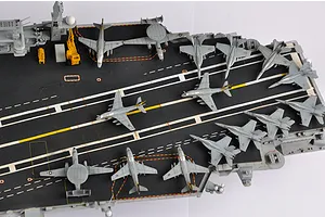 Trumpeter 1/350 USS Kitty Hawk CV-63 Aircraft Carrier Plastic Model Kit image 24718