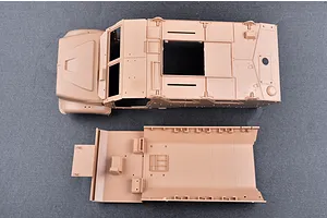 Trumpeter 1/16 U.S. MaxxPro MRAP Scaled Plastic Model Kit image 24855