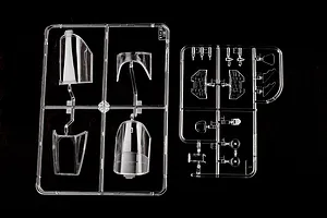 Trumpeter 1/32 Su-25UB Frogfoot B Jet Scaled Plastic Model Kit image 25004