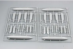 Trumpeter 1/32 F/A-18E Super Hornet Fighter Jet Scaled Plastic Model Kit image 25015