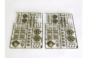 Trumpeter 1/16 Soviet 1942 T-34/76 Model Tank Scaled Plastic Model Kit image 25038