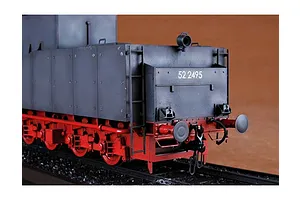 Trumpeter 1/35 Baureihe 52 Mit Steifrahmentender Locomotive Scaled Plastic Model Kit image 25131
