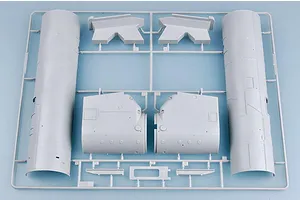 Trumpeter 1/35 Baureihe 52 Mit Steifrahmentender Locomotive Scaled Plastic Model Kit image 25133