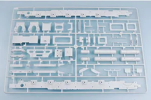 Trumpeter 1/35 Baureihe 52 Mit Steifrahmentender Locomotive Scaled Plastic Model Kit image 25141