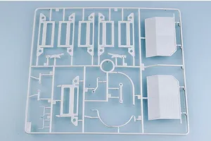 Trumpeter 1/35 Baureihe 52 Mit Steifrahmentender Locomotive Scaled Plastic Model Kit image 25142