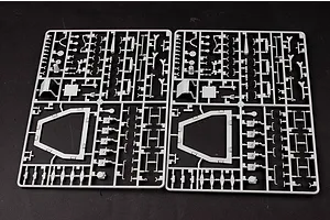 Trumpeter 1/35 German Panzerlok Baureine Armoured 57 Locomotive Scaled Plastic Model Kit image 25238