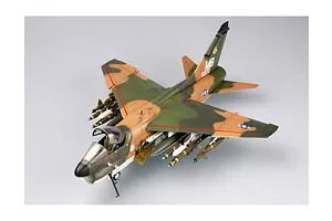 Trumpeter 1/32 USAF A-7D Corsair II Jet Scaled Plastic Model Kit image 25354